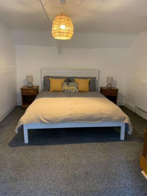 Bryndegwel In Saint Dogmaels, Cardigan- River Views, Free Parking מראה חיצוני תמונה