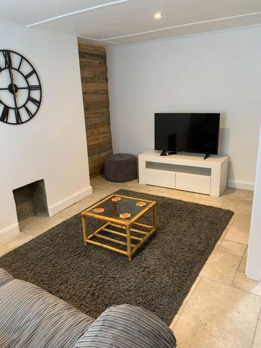 Bryndegwel In Saint Dogmaels, Cardigan- River Views, Free Parking מראה חיצוני תמונה